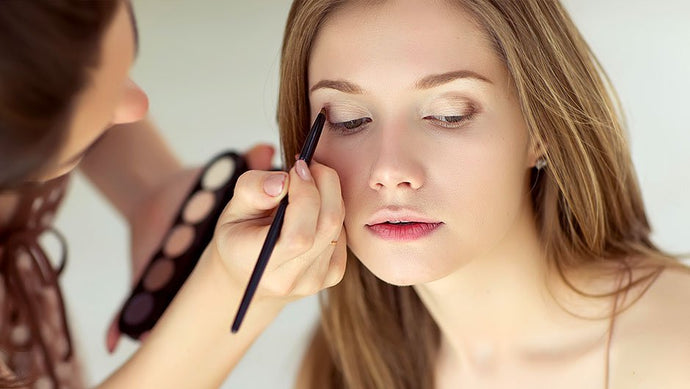 How To Look Like A Professional Did Your Makeup For An Event